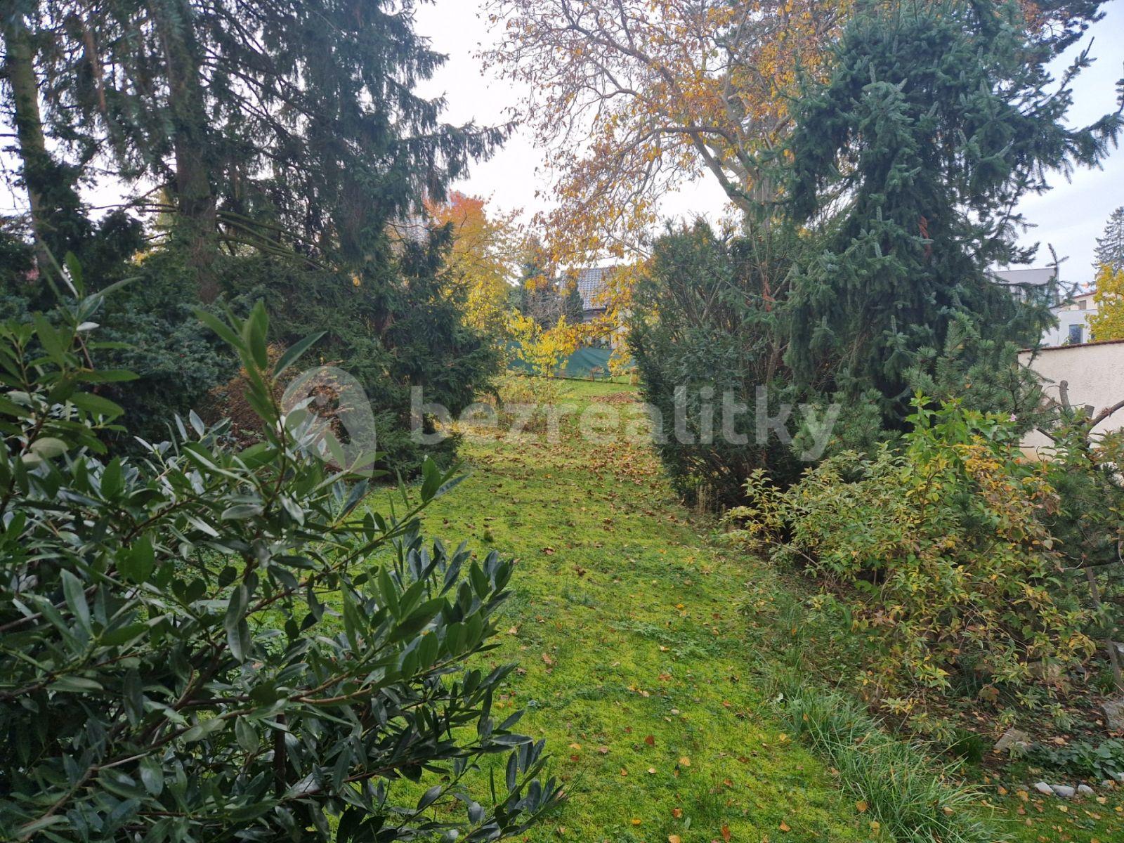 plot for sale, 400 m², Prague, Prague