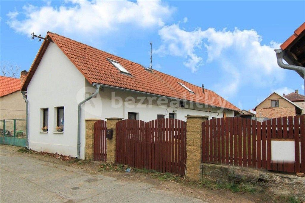 house for sale, 111 m², Krakovany, Středočeský Region