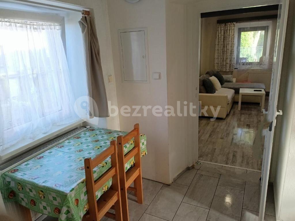 house for sale, 111 m², Krakovany, Středočeský Region