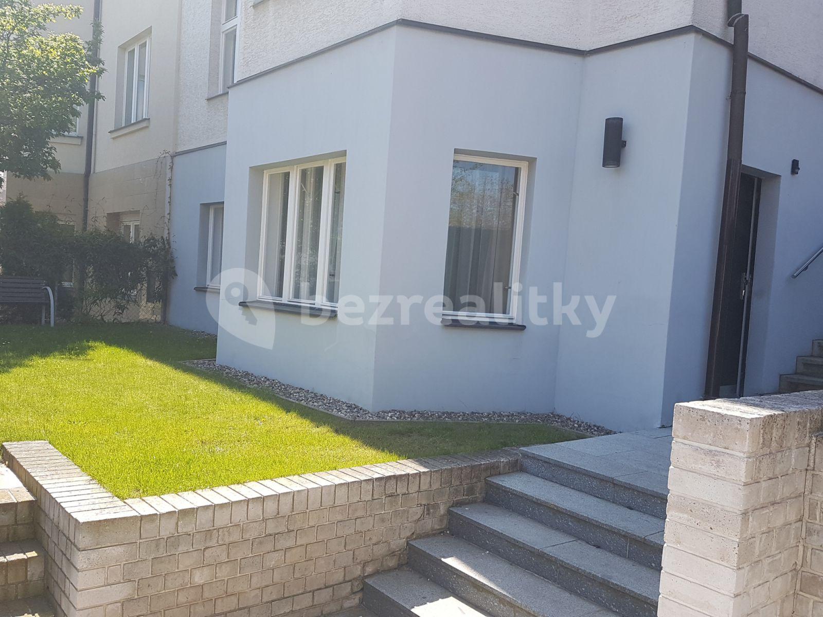 1 bedroom with open-plan kitchen flat to rent, 60 m², Šárecká, Prague, Prague