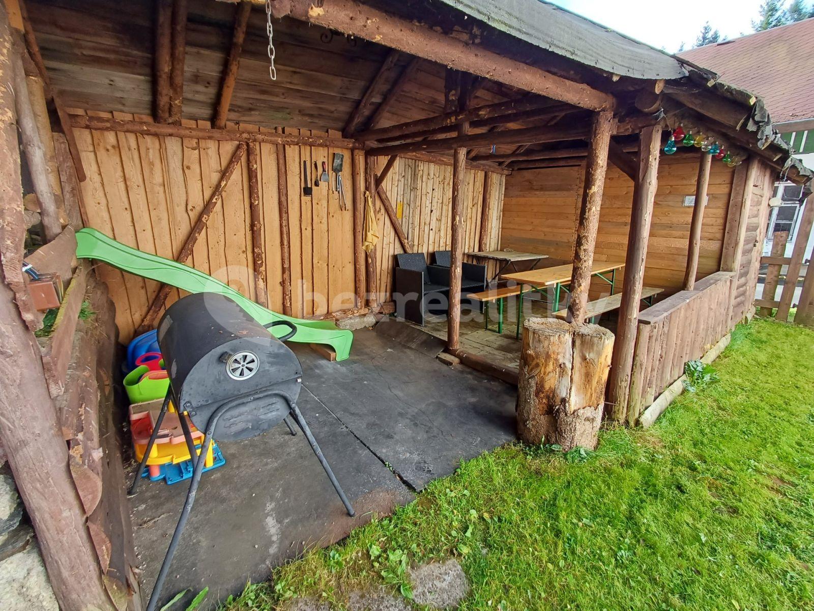 recreational property for sale, 229 m², Stříbrná, Karlovarský Region