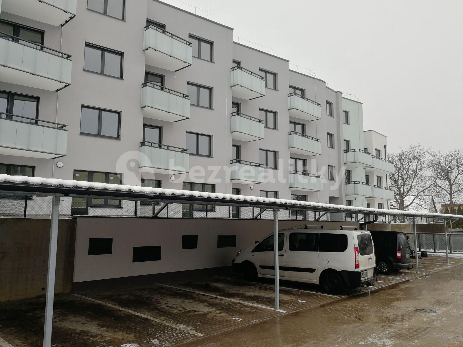 Studio flat to rent, 34 m², Františka Diviše, Prague, Prague