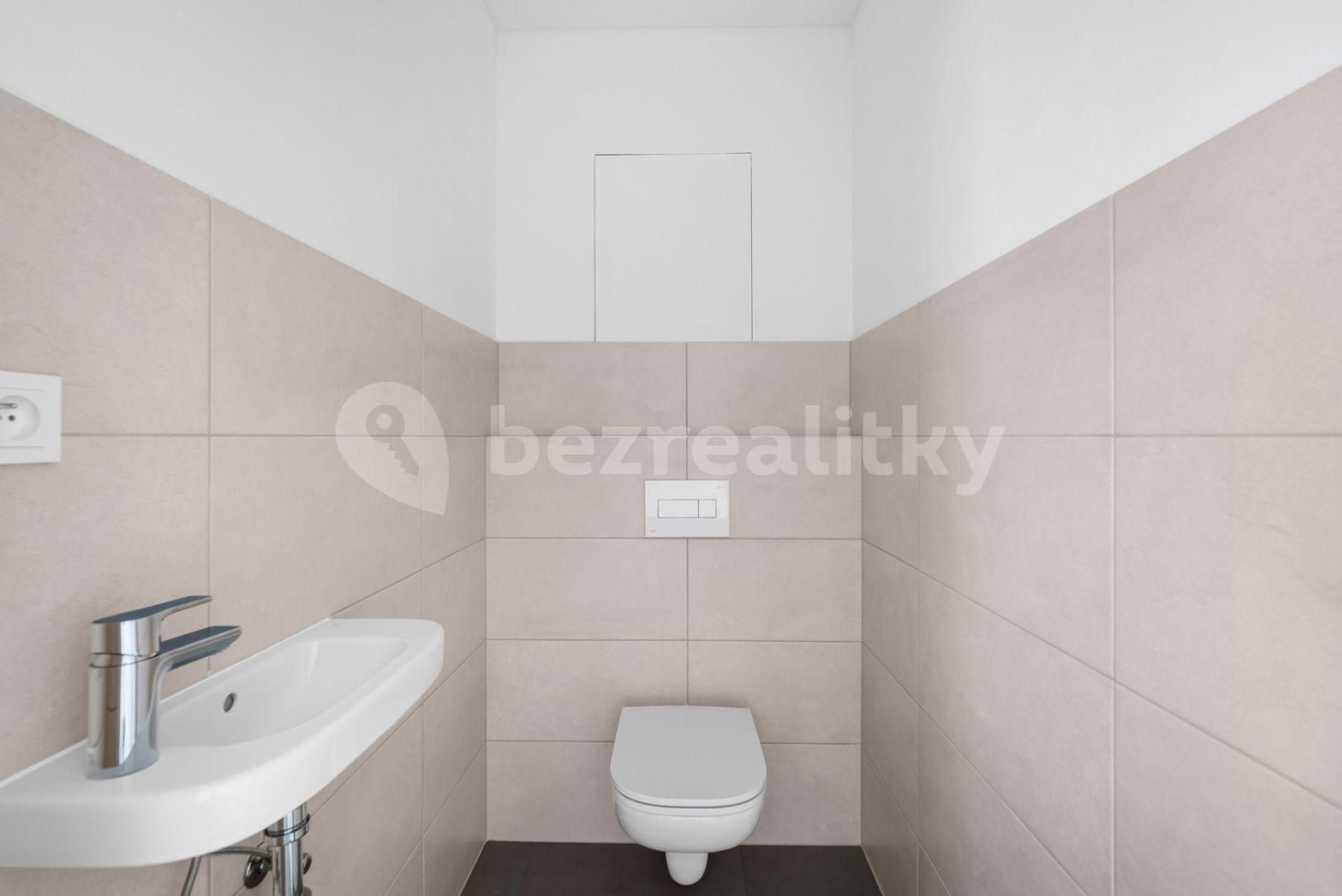 1 bedroom with open-plan kitchen flat for sale, 62 m², Viktora Olivy, Nové Strašecí, Středočeský Region