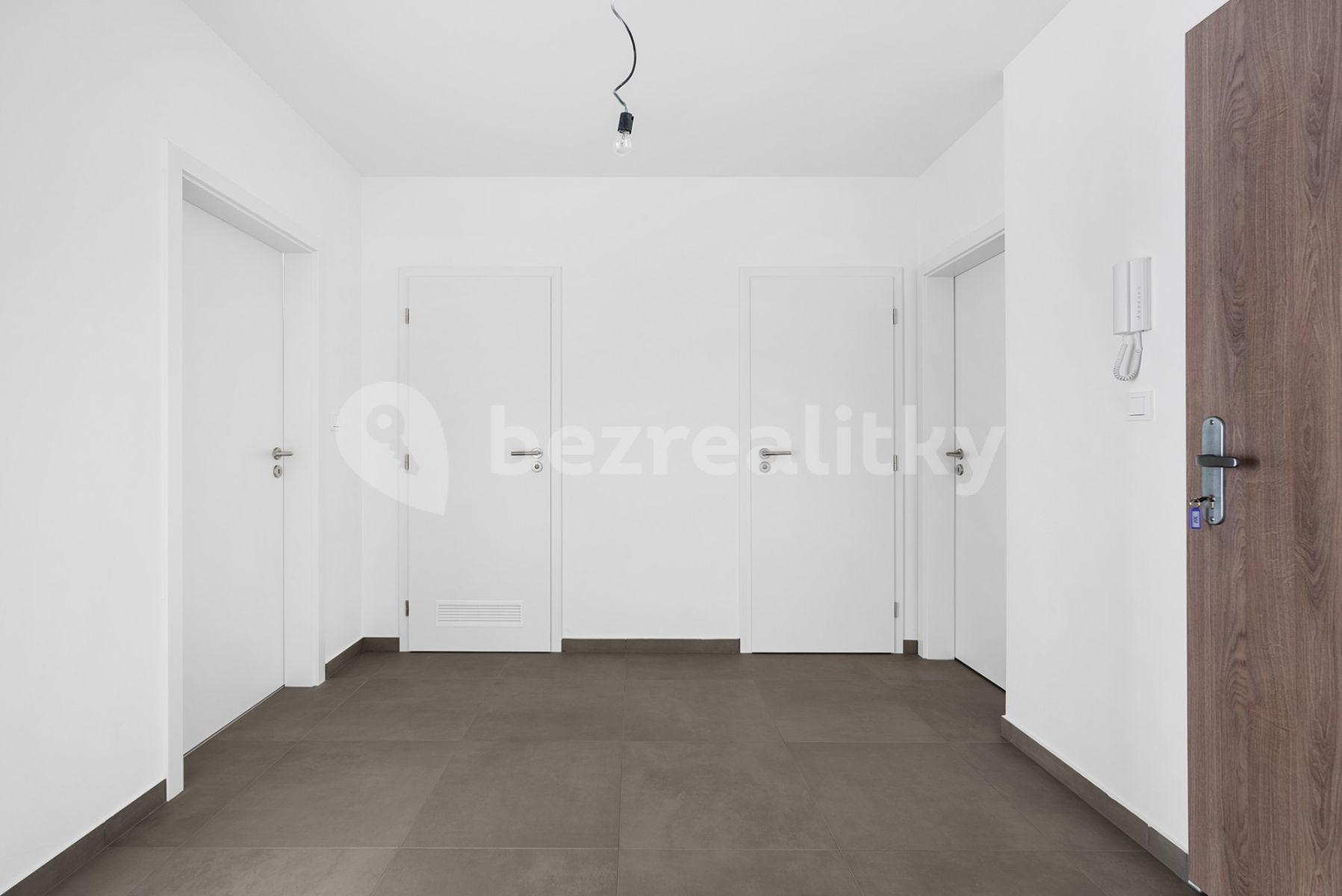 1 bedroom with open-plan kitchen flat for sale, 62 m², Viktora Olivy, Nové Strašecí, Středočeský Region