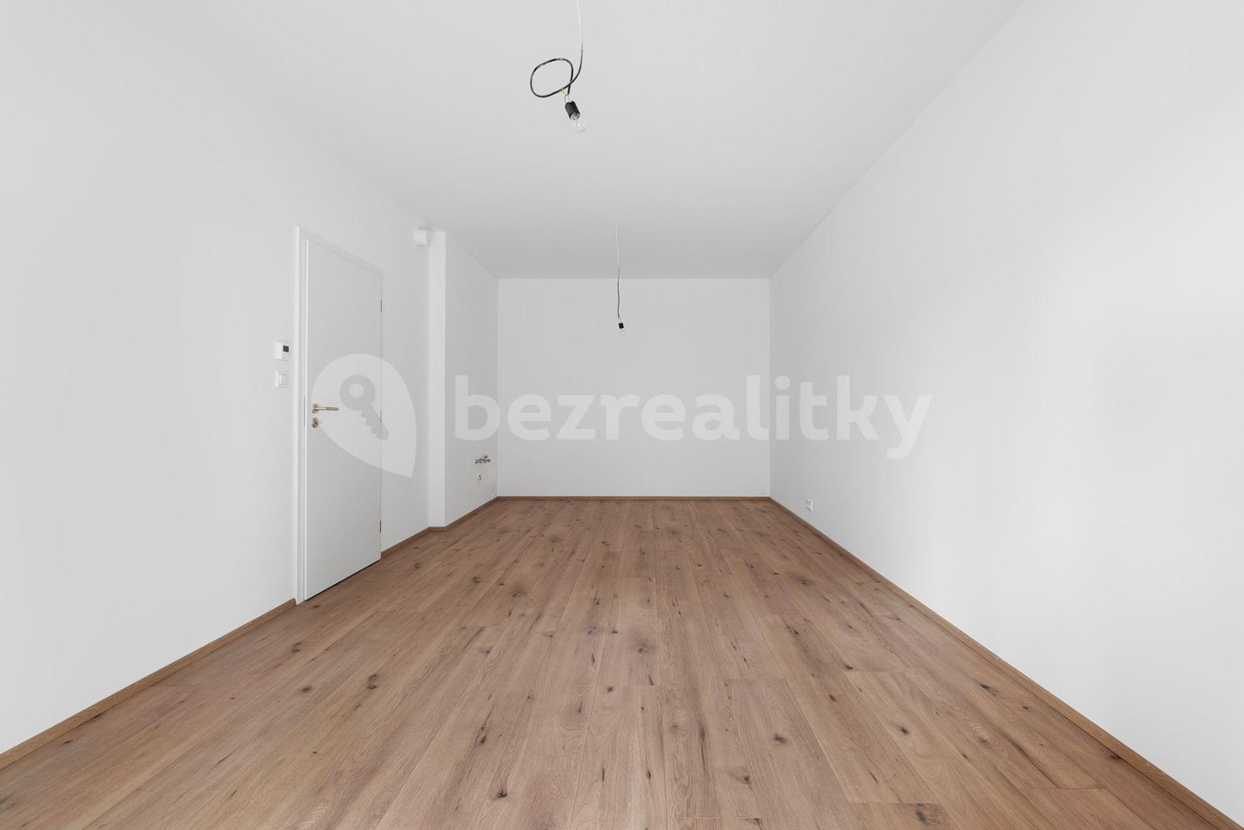 1 bedroom with open-plan kitchen flat for sale, 44 m², Viktora Olivy, Nové Strašecí, Středočeský Region