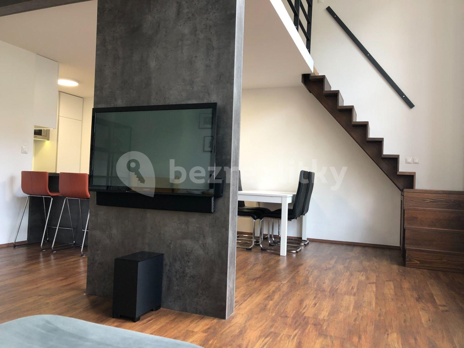 1 bedroom with open-plan kitchen flat to rent, 84 m², Novákových, Prague, Prague