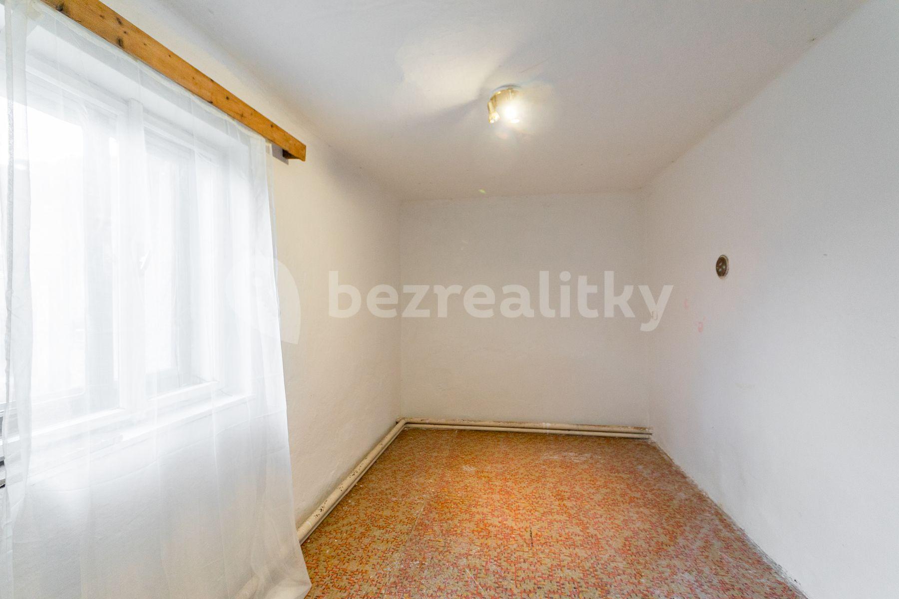 house for sale, 49 m², Korycany, Neratovice, Středočeský Region