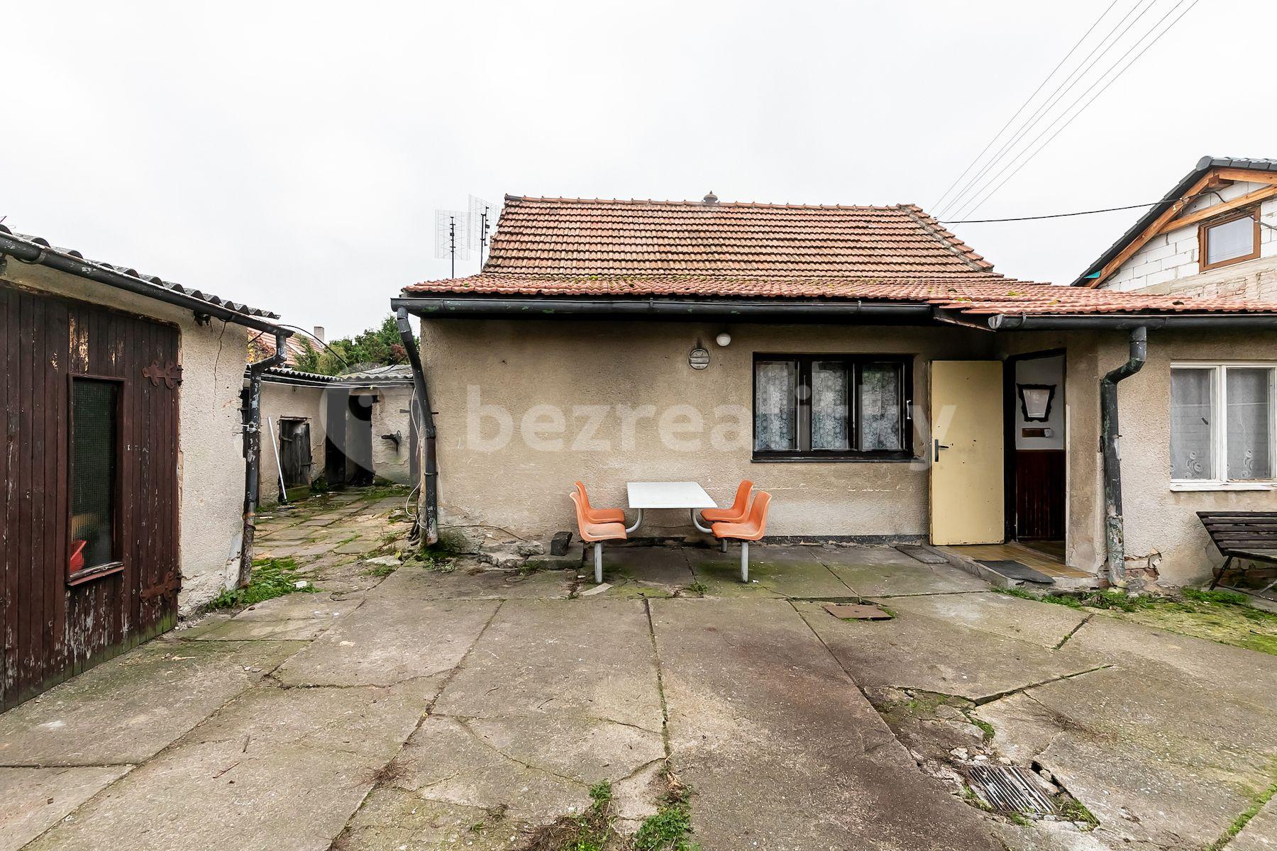 house for sale, 49 m², Korycany, Neratovice, Středočeský Region