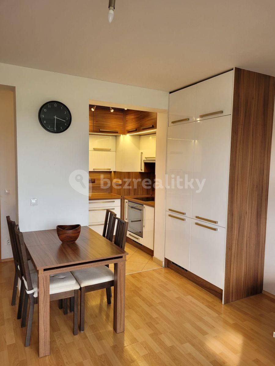 3 bedroom with open-plan kitchen flat for sale, 99 m², Přeučilova, Prague, Prague