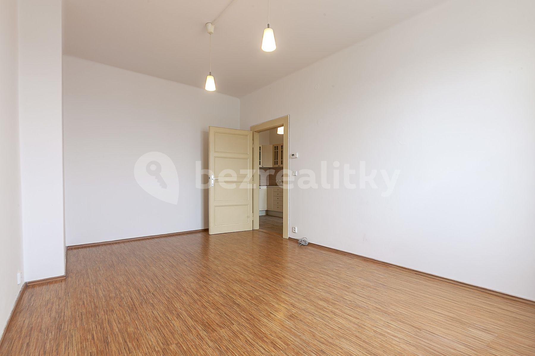 1 bedroom with open-plan kitchen flat for sale, 54 m², 5. května, Prague, Prague