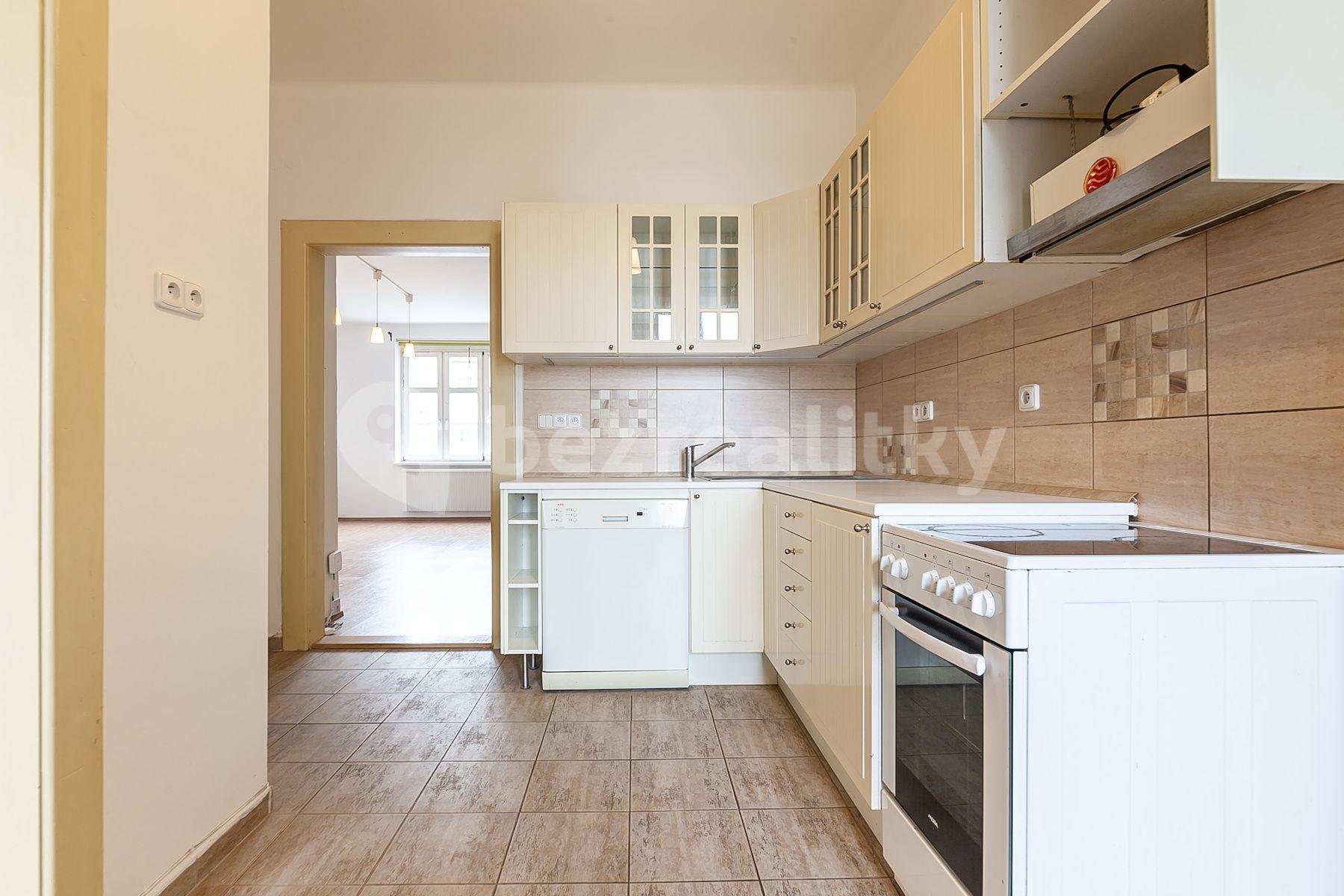 1 bedroom with open-plan kitchen flat for sale, 54 m², 5. května, Prague, Prague