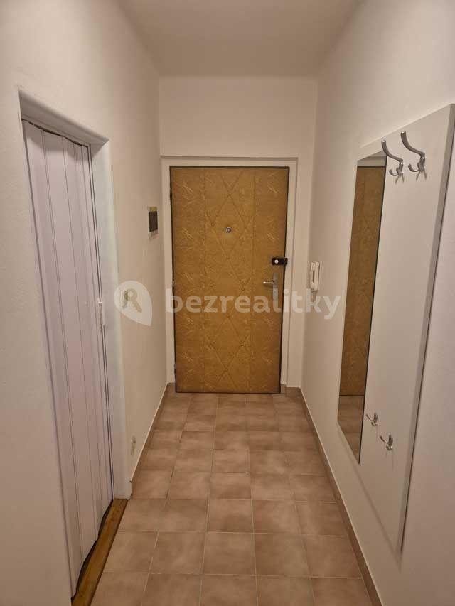 Studio flat to rent, 40 m², 28. října, Nymburk, Středočeský Region