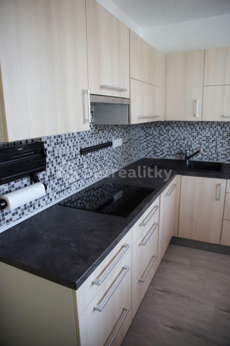 3 bedroom flat to rent, 80 m², Křišťálová, Jablonec nad Nisou, Liberecký Region