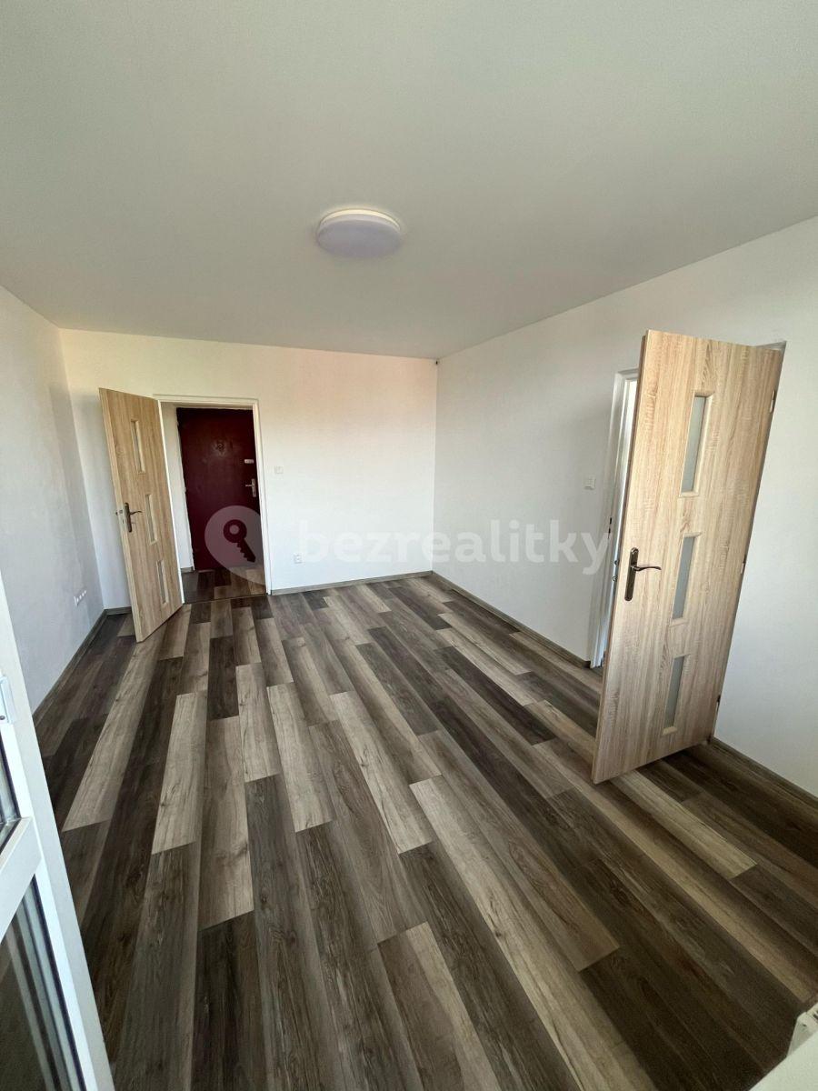 3 bedroom flat to rent, 70 m², Dukelská, Uničov, Olomoucký Region