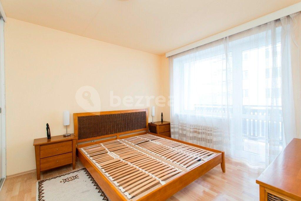 3 bedroom flat to rent, 90 m², Česká, Prague, Prague