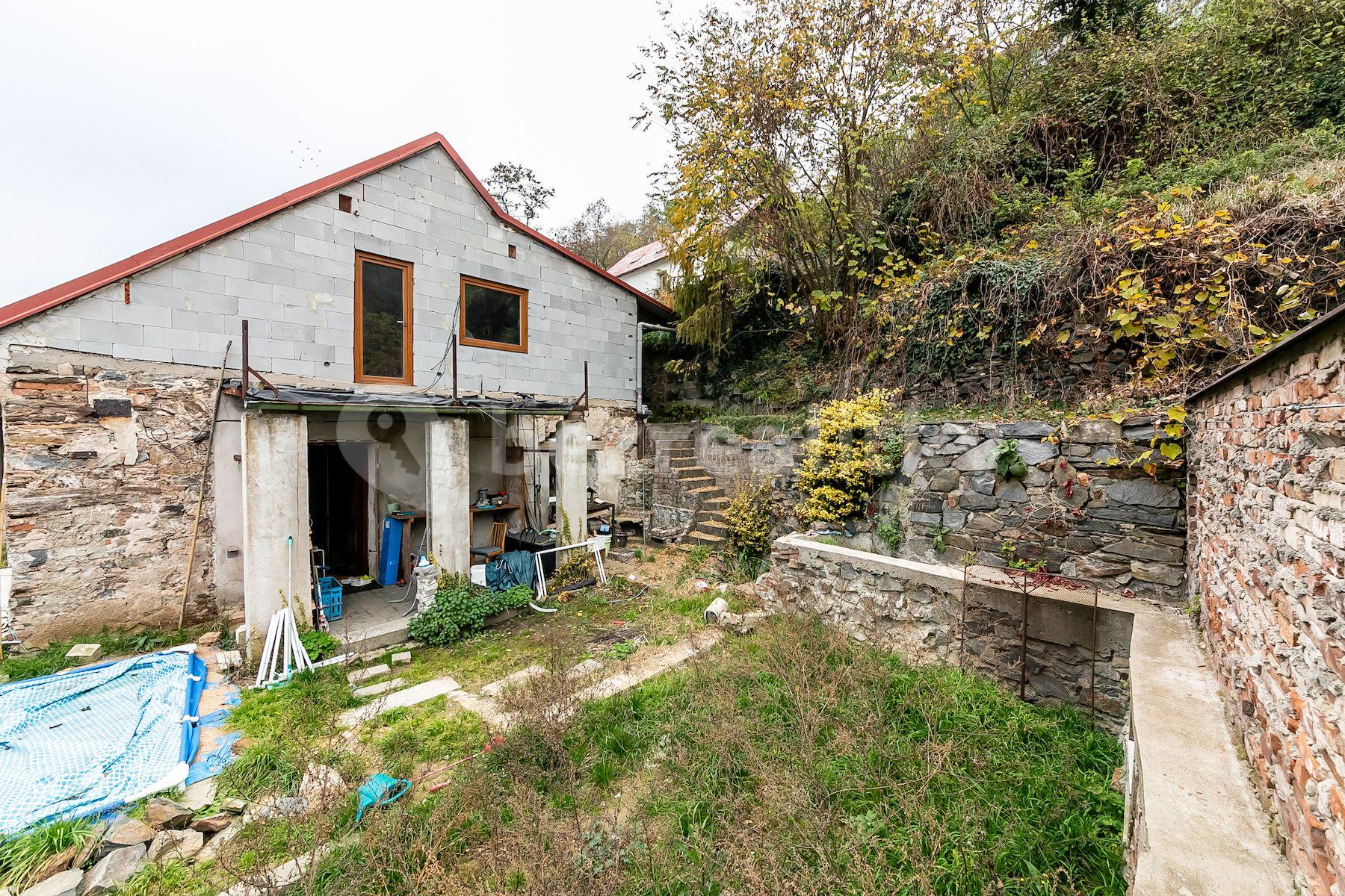 house for sale, 80 m², Pobřežní, Týnec nad Labem, Středočeský Region