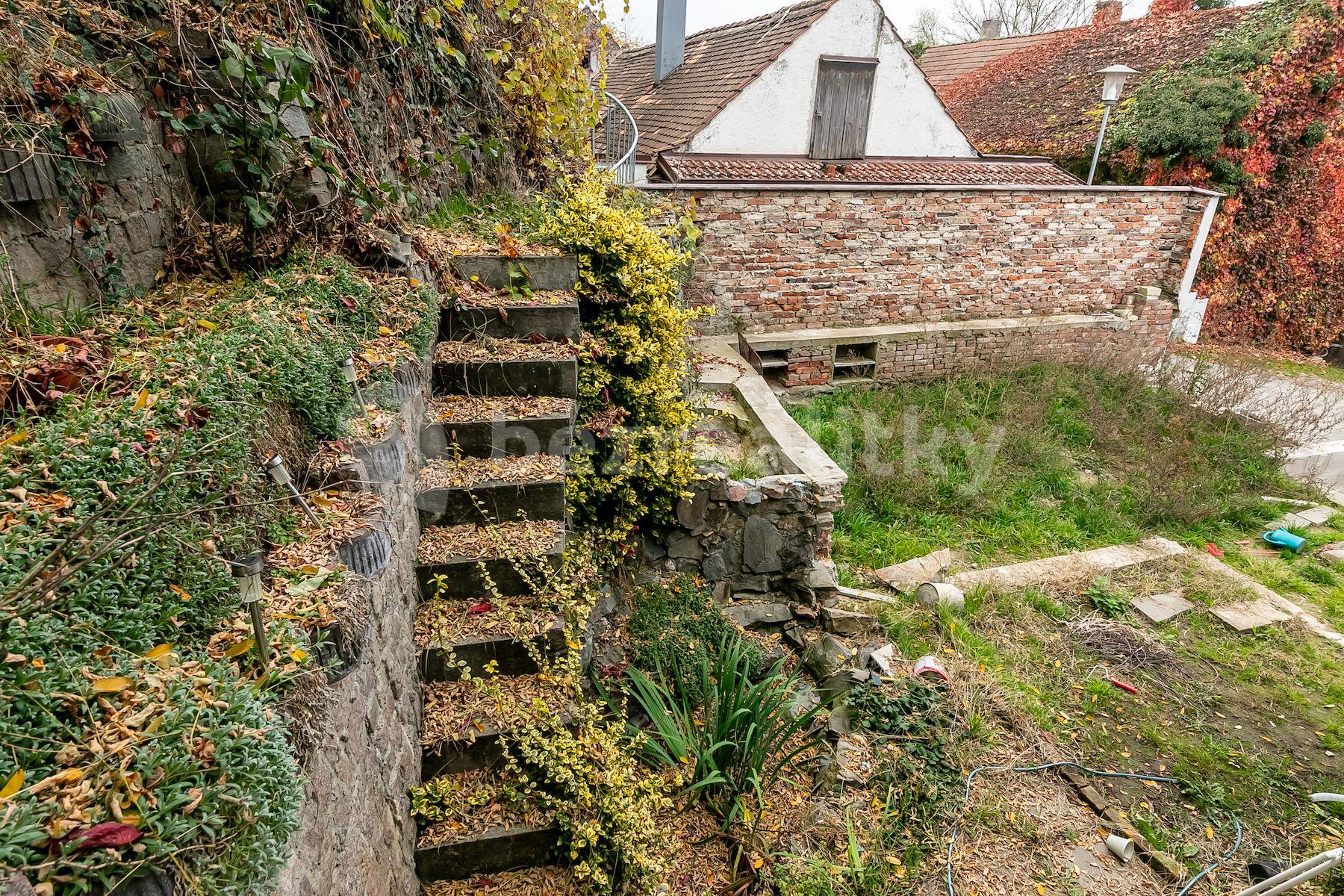 house for sale, 80 m², Pobřežní, Týnec nad Labem, Středočeský Region