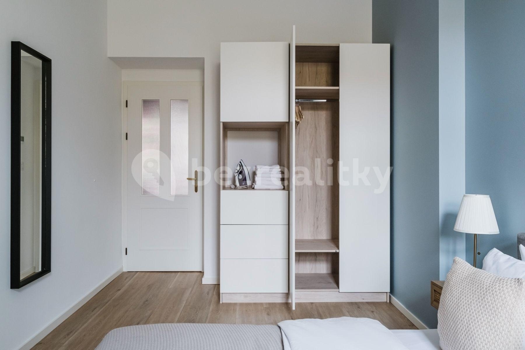 2 bedroom with open-plan kitchen flat to rent, 84 m², Chodská, Prague, Prague