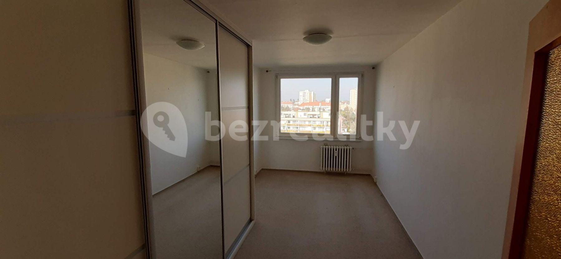 2 bedroom with open-plan kitchen flat to rent, 87 m², Na Jarově, Prague, Prague