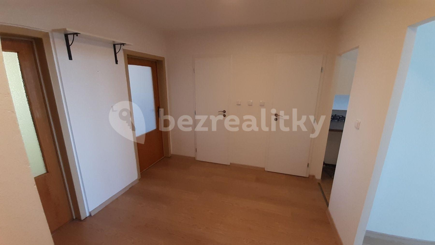 2 bedroom with open-plan kitchen flat to rent, 87 m², Na Jarově, Prague, Prague