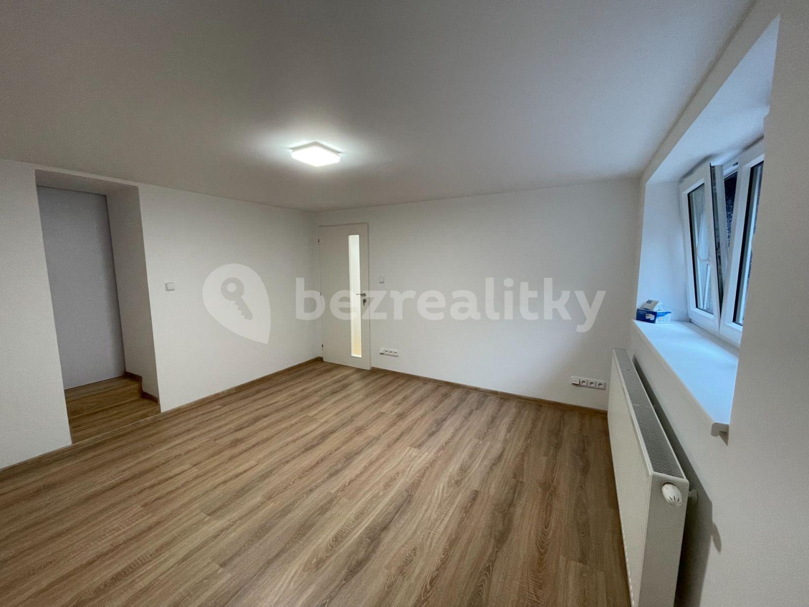 1 bedroom with open-plan kitchen flat to rent, 67 m², Novovysočanská, Prague, Prague