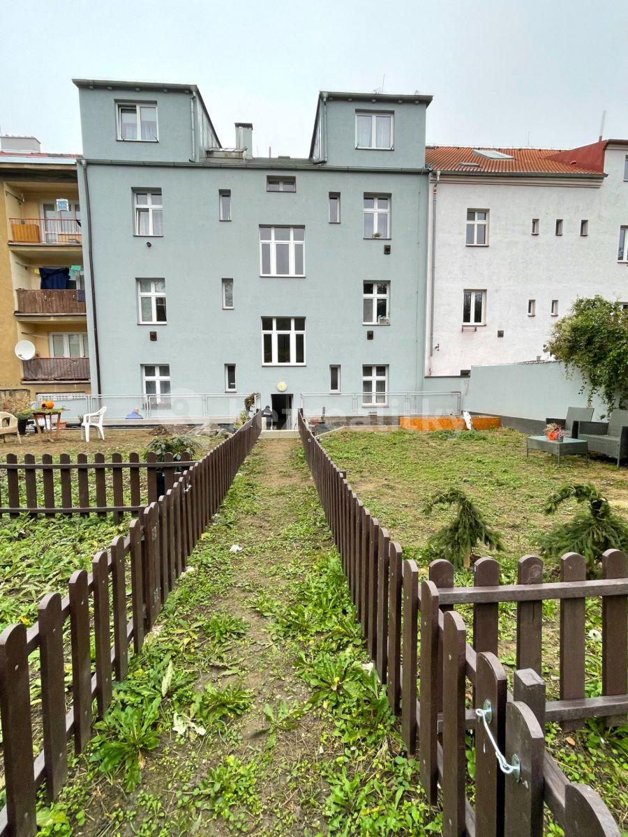 1 bedroom with open-plan kitchen flat to rent, 67 m², Novovysočanská, Prague, Prague