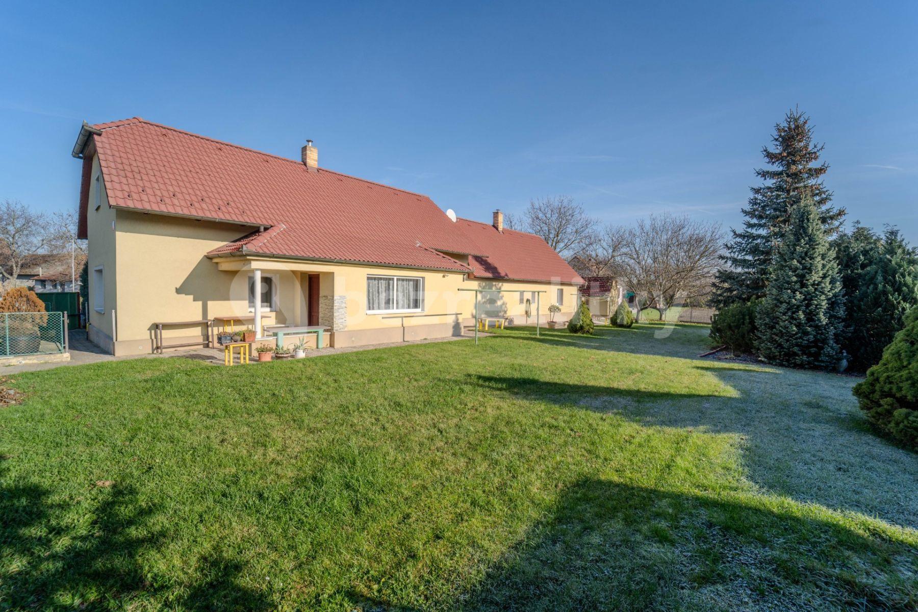 house for sale, 173 m², Vlačice, Středočeský Region