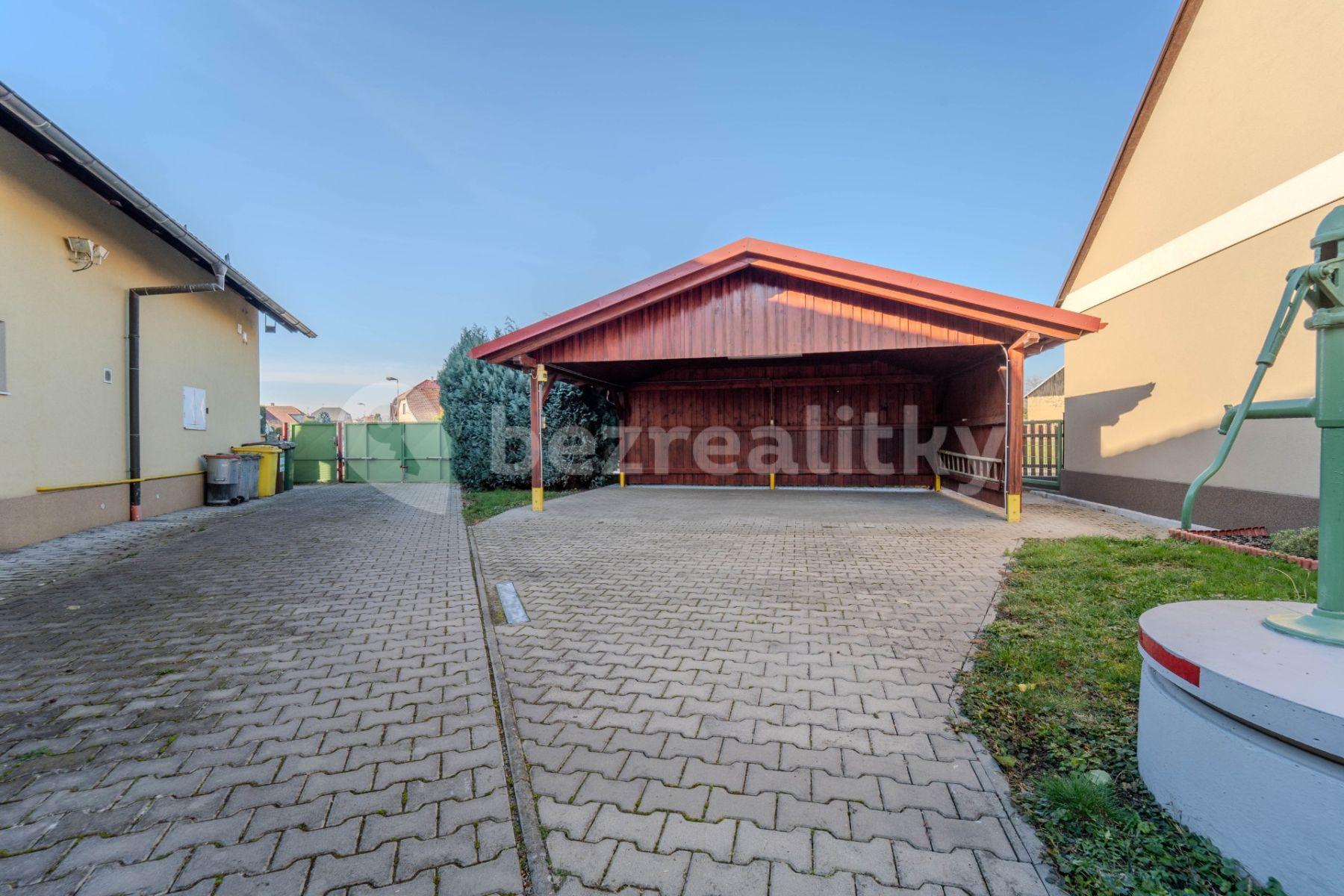 house for sale, 173 m², Vlačice, Středočeský Region