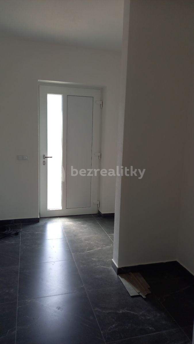 house to rent, 125 m², Malešovice, Jihomoravský Region