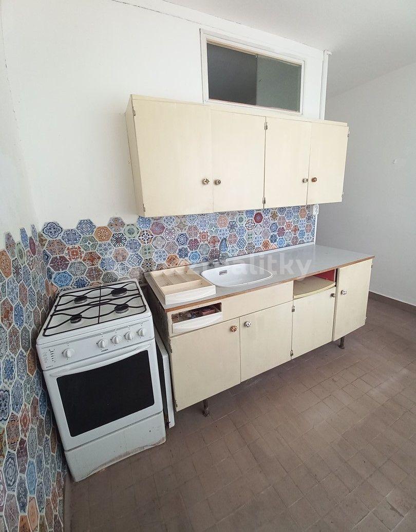 Studio flat for sale, 30 m², Nekvasilova, Prague, Prague