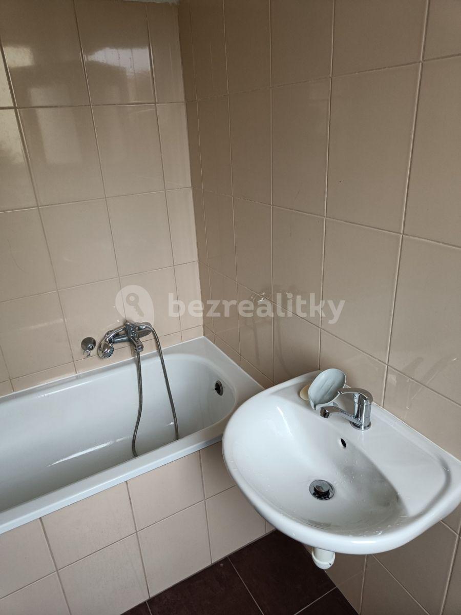 2 bedroom flat to rent, 49 m², Friedova, Pelhřimov, Vysočina Region