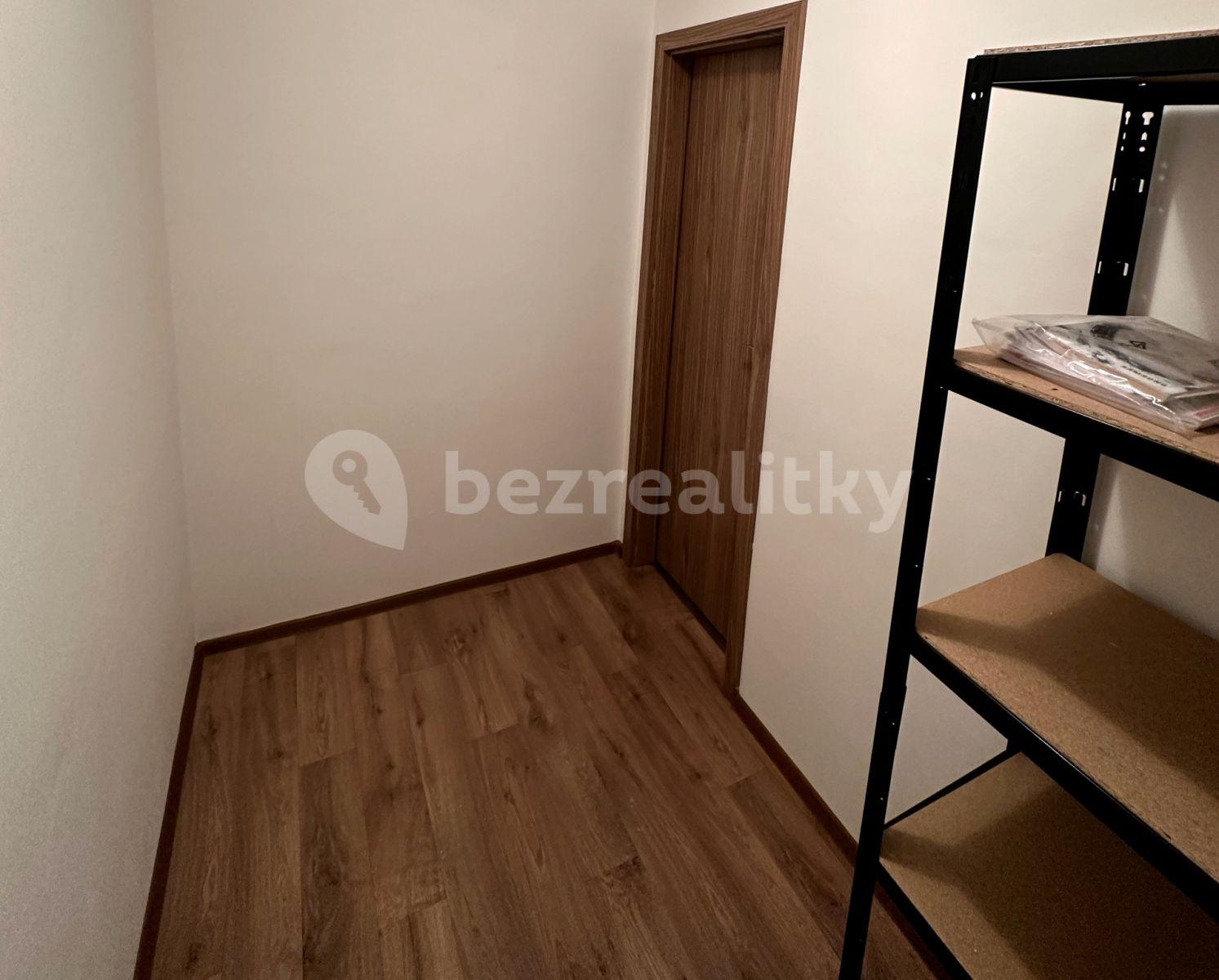 2 bedroom with open-plan kitchen flat for sale, 71 m², Pražská, Slaný, Středočeský Region