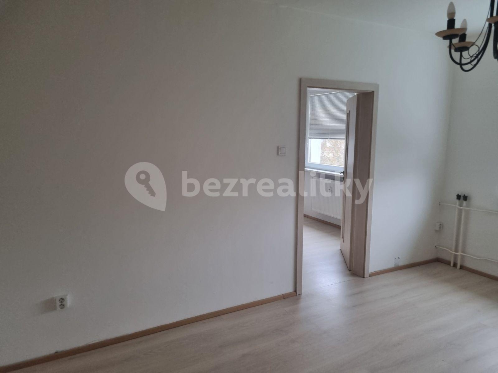 1 bedroom with open-plan kitchen flat to rent, 38 m², Na Brance, Krušovice, Středočeský Region