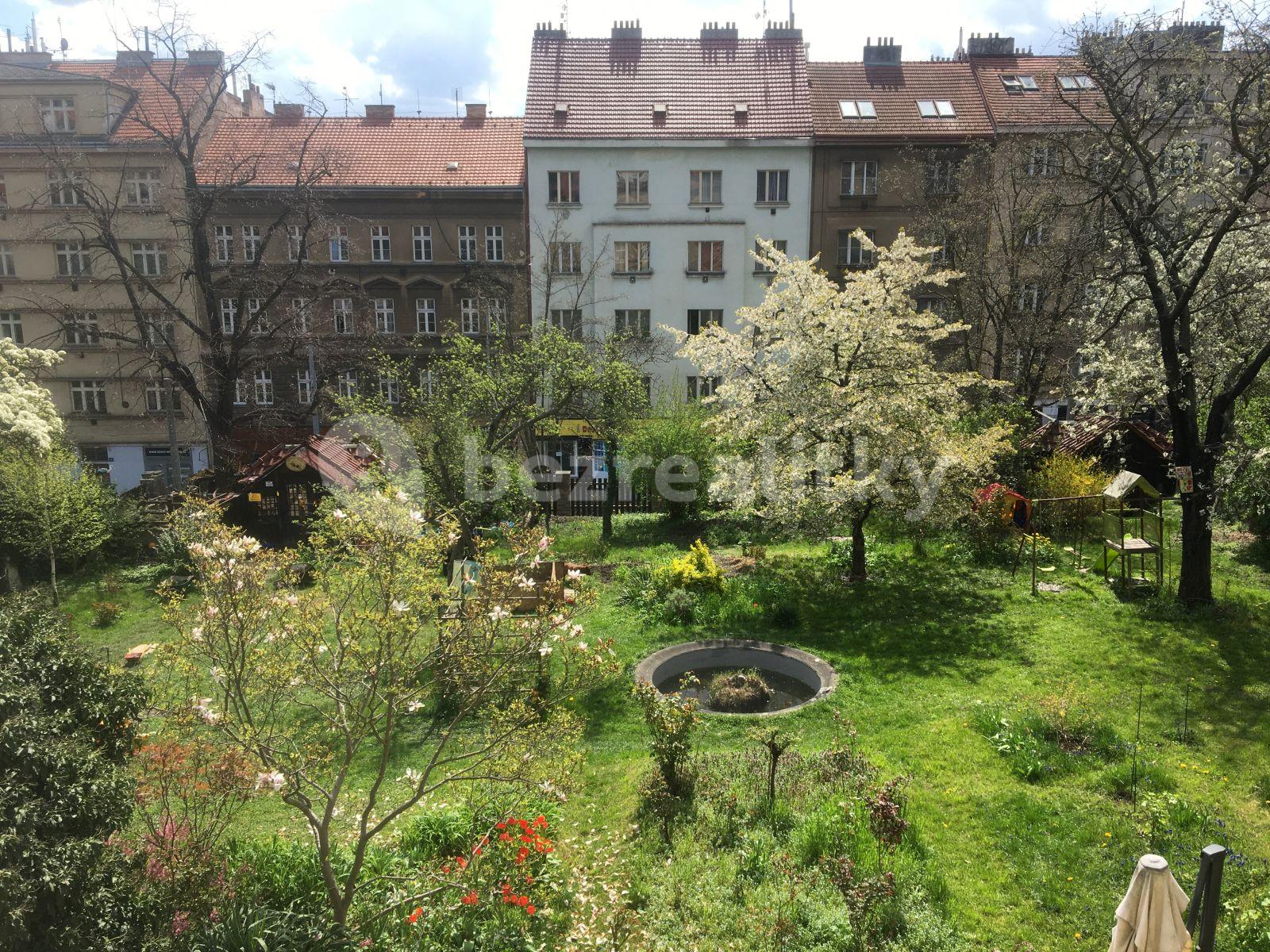 2 bedroom flat to rent, 71 m², Slovenská, Prague, Prague