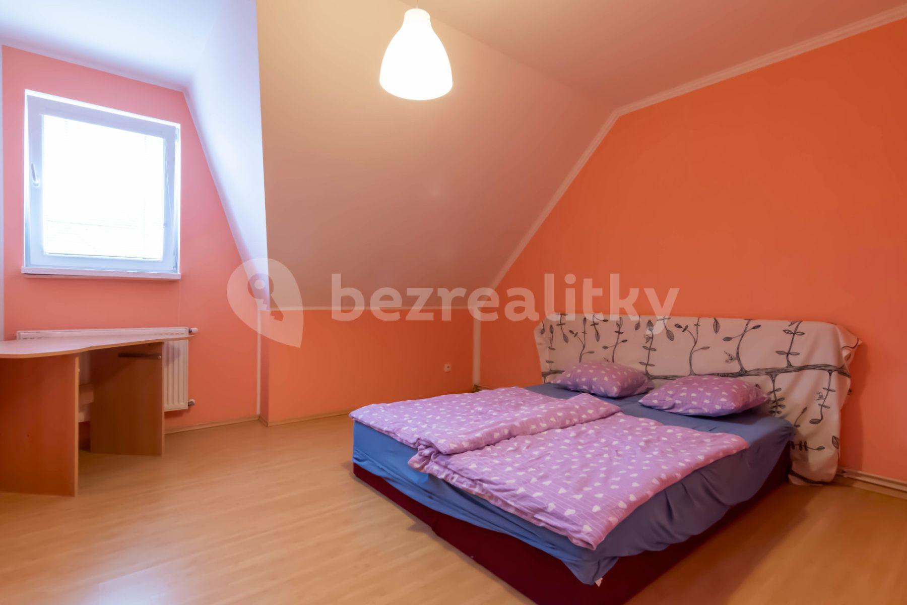 house for sale, 112 m², Luční, Nupaky, Středočeský Region