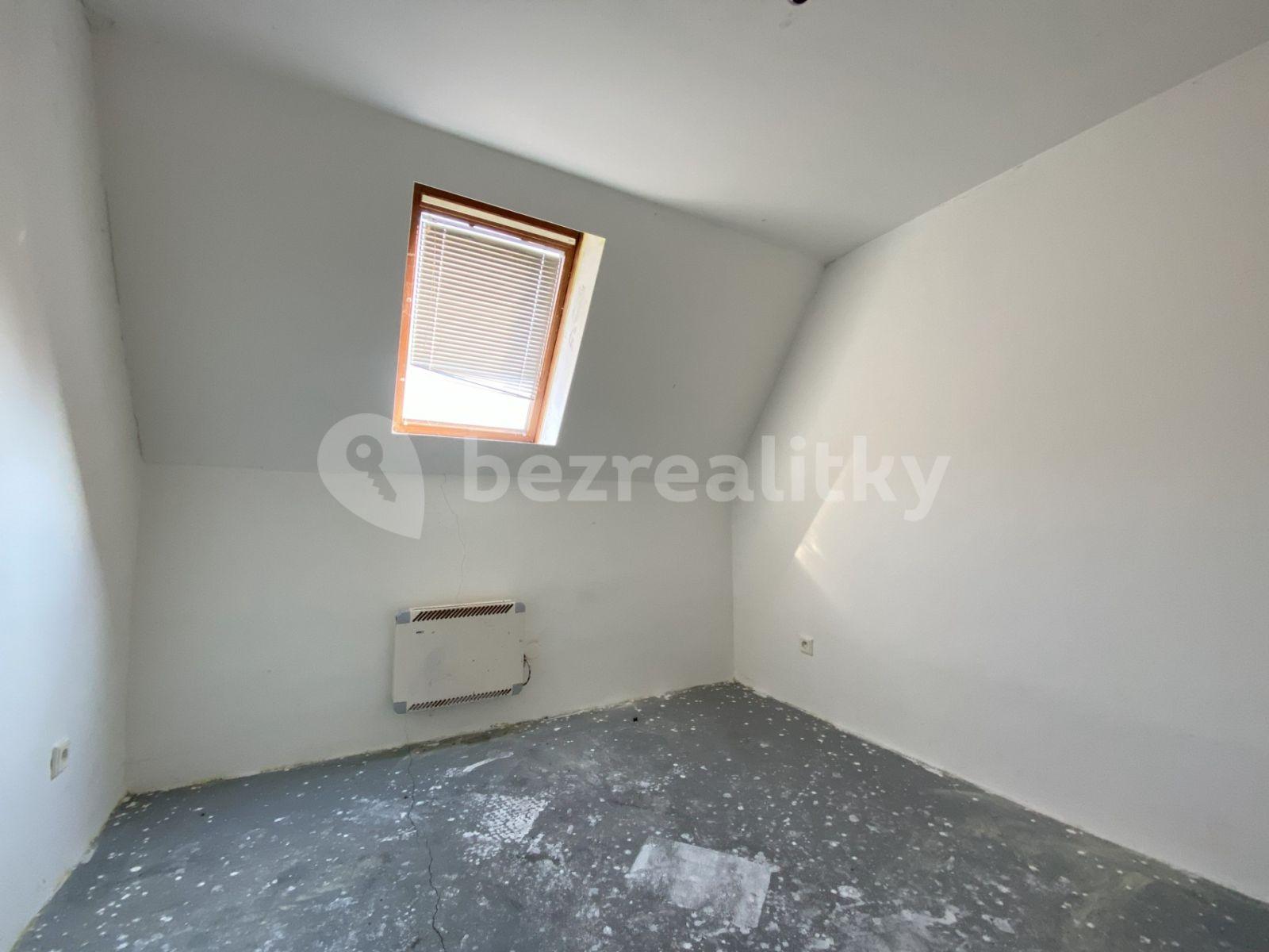 house for sale, 250 m², Vinaře, Středočeský Region