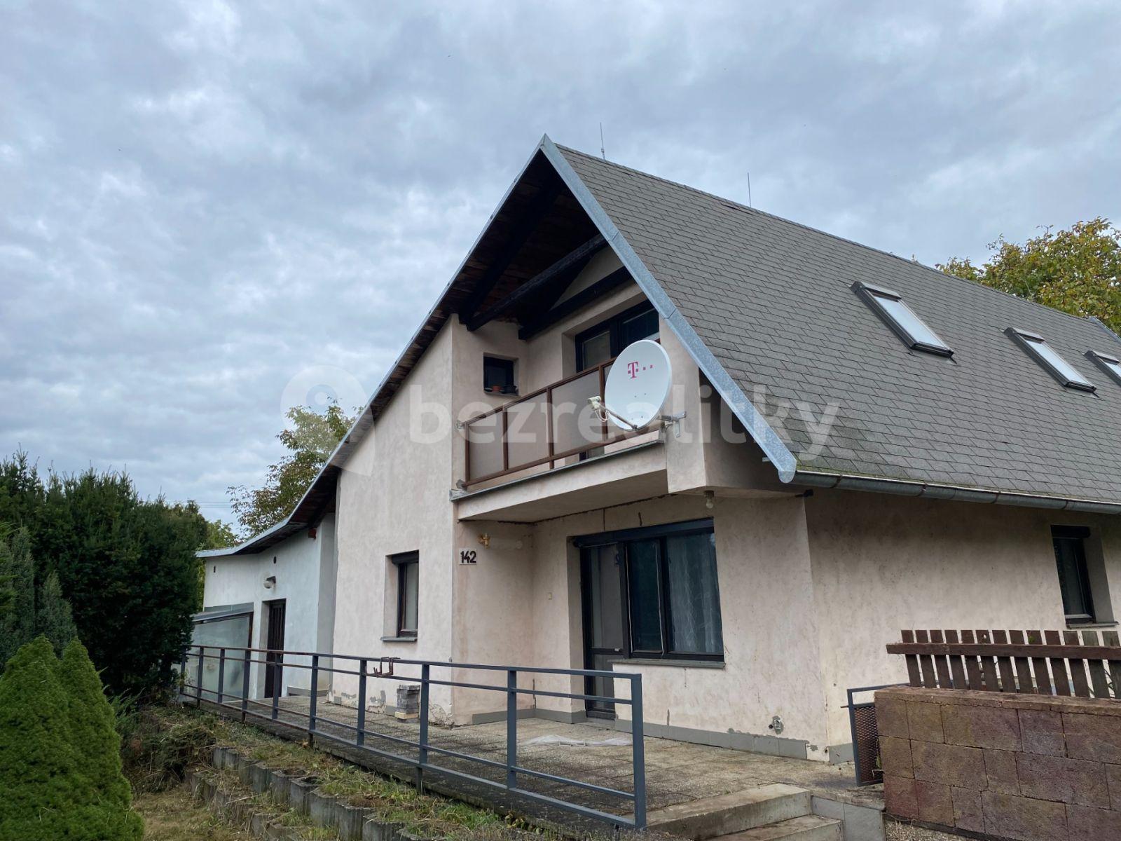 house for sale, 250 m², Vinaře, Středočeský Region