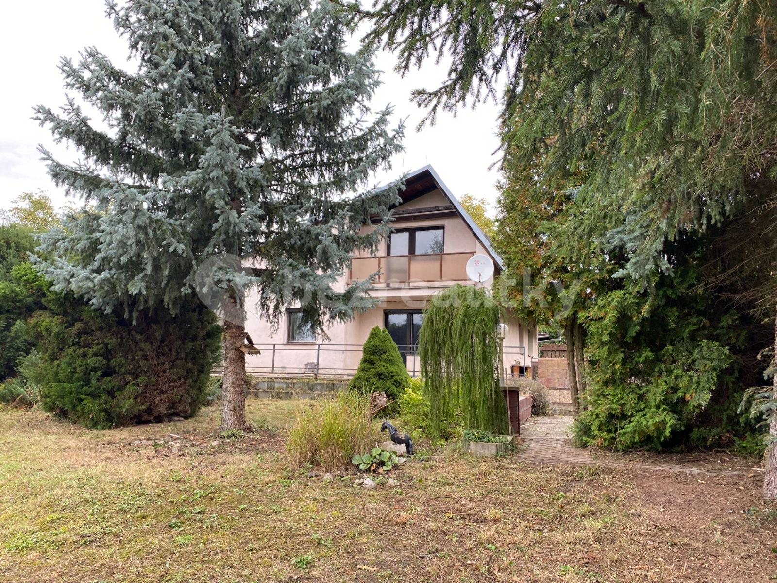 house for sale, 250 m², Vinaře, Středočeský Region