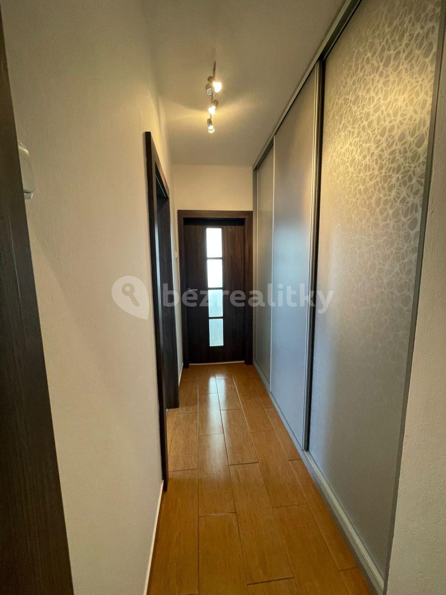 3 bedroom flat to rent, 77 m², Záveská, Prague, Prague