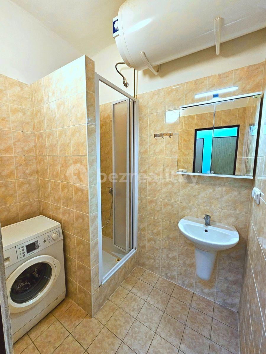 1 bedroom flat to rent, 40 m², Karáskovo náměstí, Brno, Jihomoravský Region