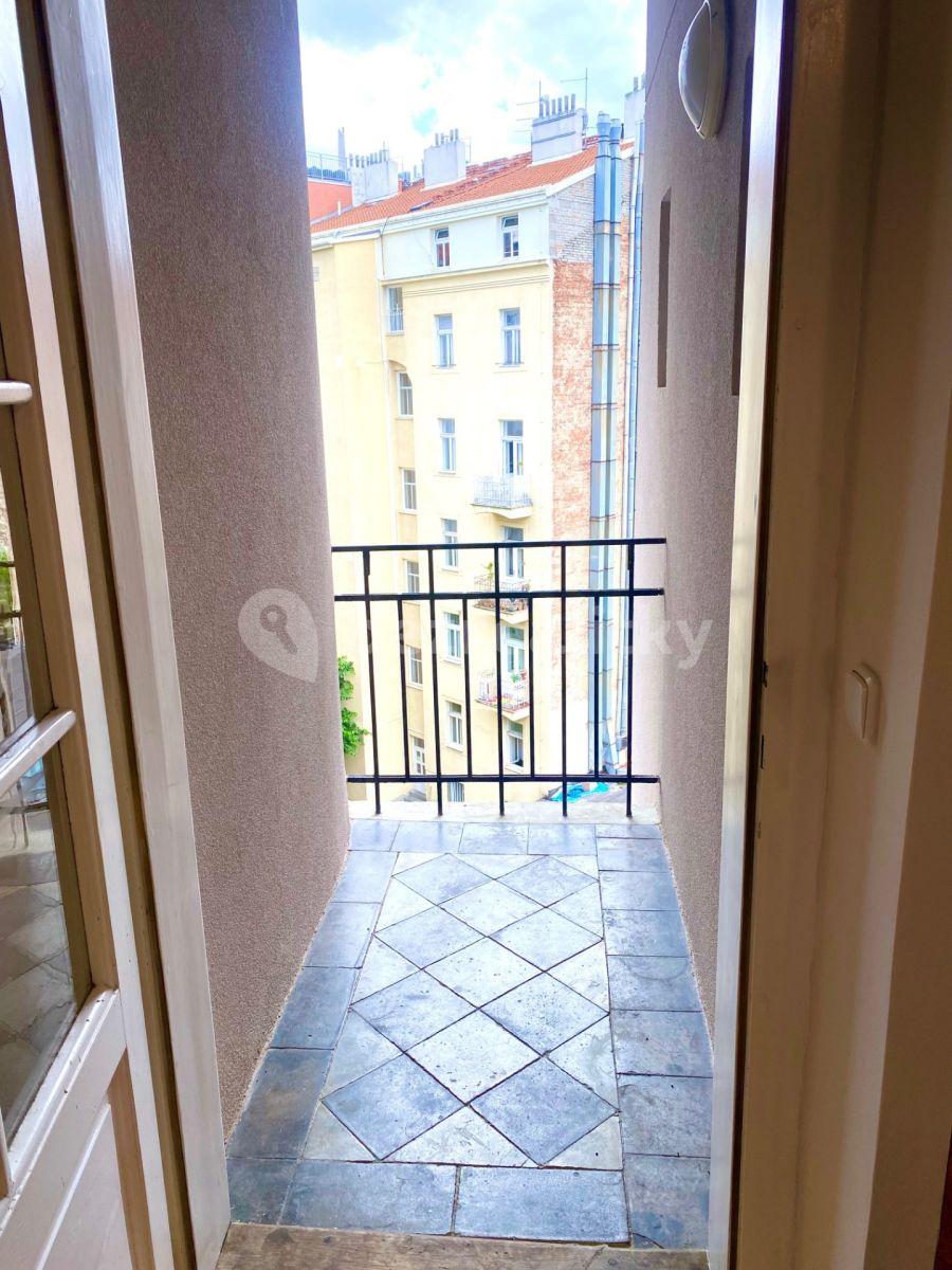 2 bedroom with open-plan kitchen flat to rent, 75 m², Pod Tratí, Prague, Prague