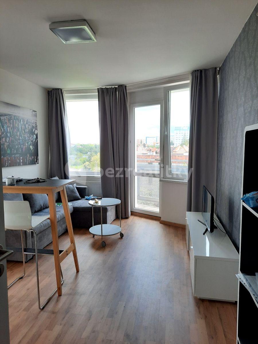 Studio flat for sale, 56 m², Hornoměcholupská, Prague, Prague