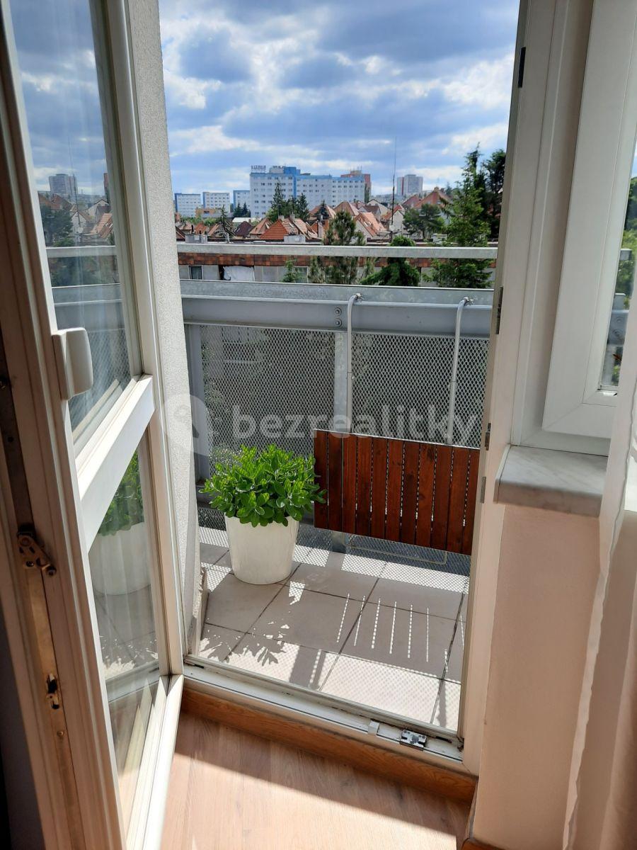 Studio flat for sale, 56 m², Hornoměcholupská, Prague, Prague