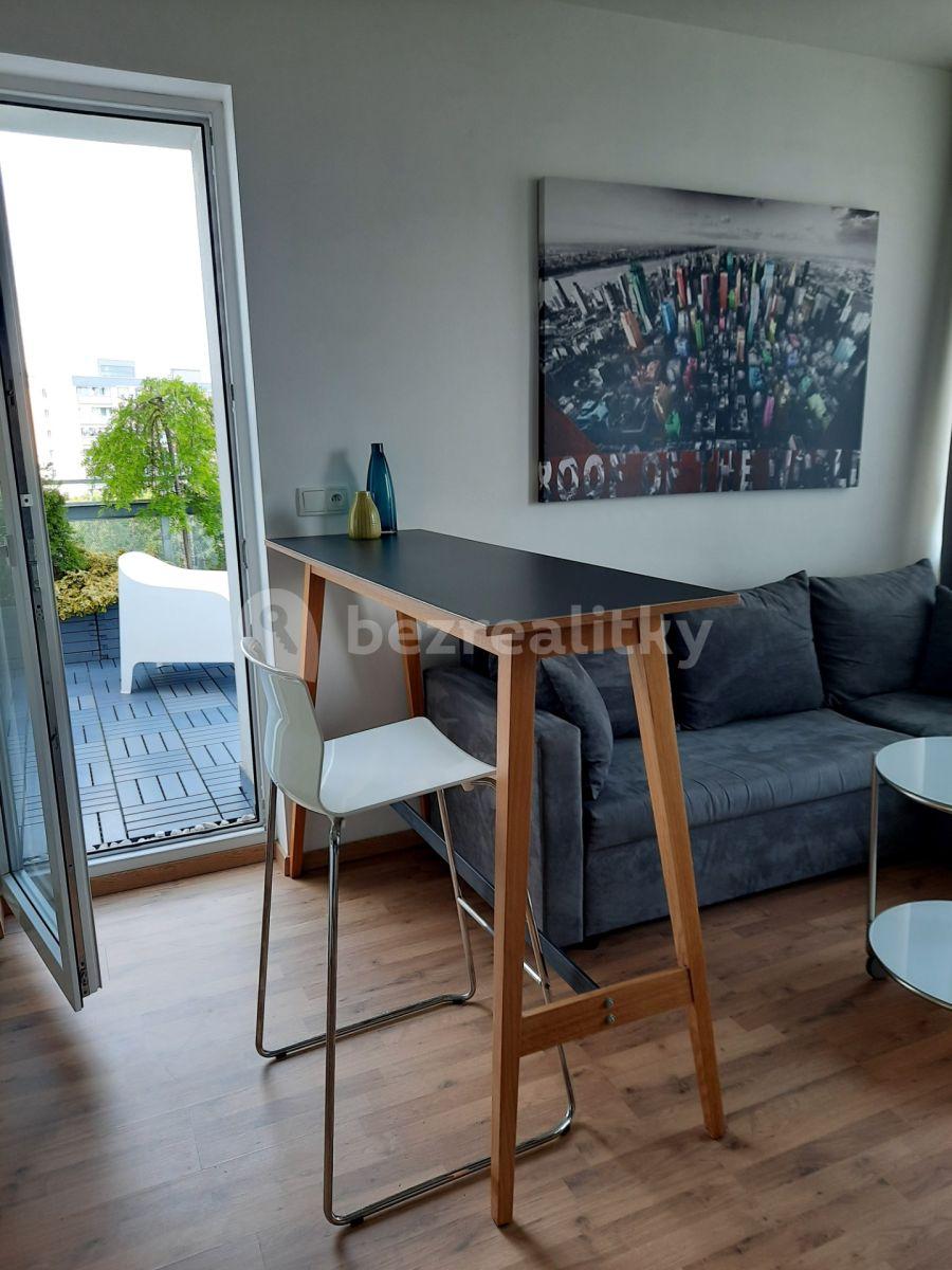 Studio flat for sale, 56 m², Hornoměcholupská, Prague, Prague