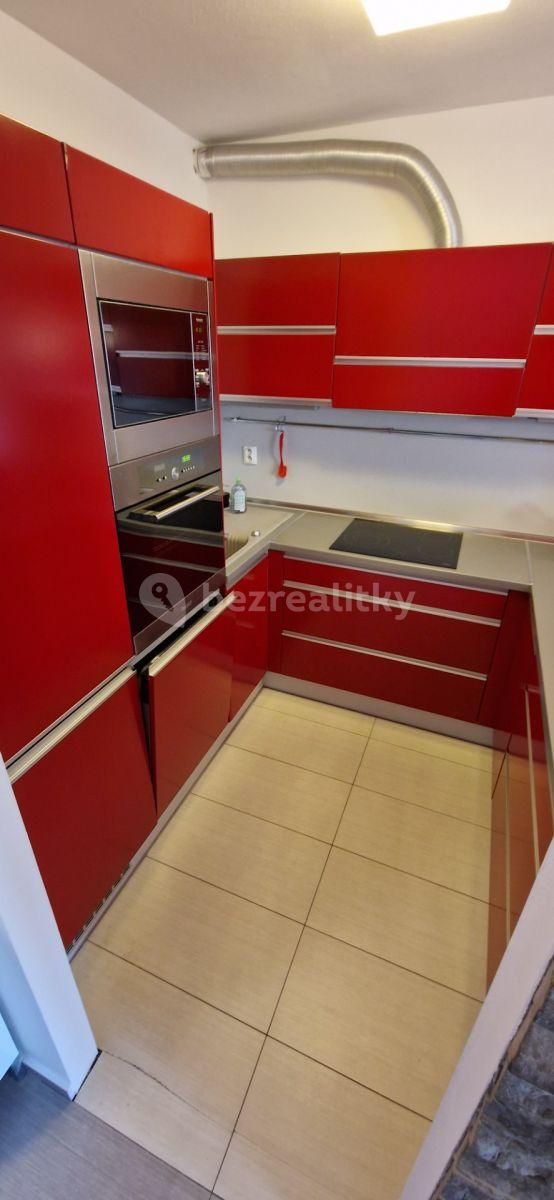 3 bedroom flat to rent, 80 m², Latorická, Podunajské Biskupice, Bratislavský Region