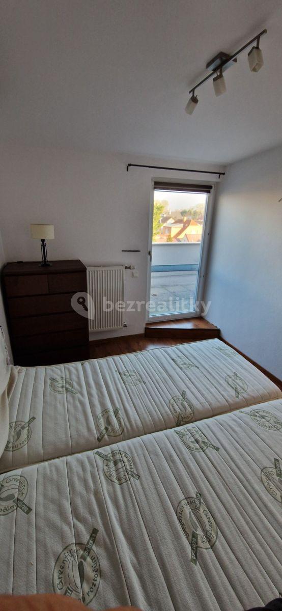 3 bedroom flat to rent, 80 m², Latorická, Podunajské Biskupice, Bratislavský Region