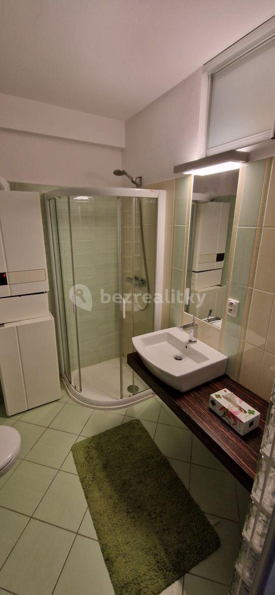 3 bedroom flat to rent, 80 m², Latorická, Podunajské Biskupice, Bratislavský Region