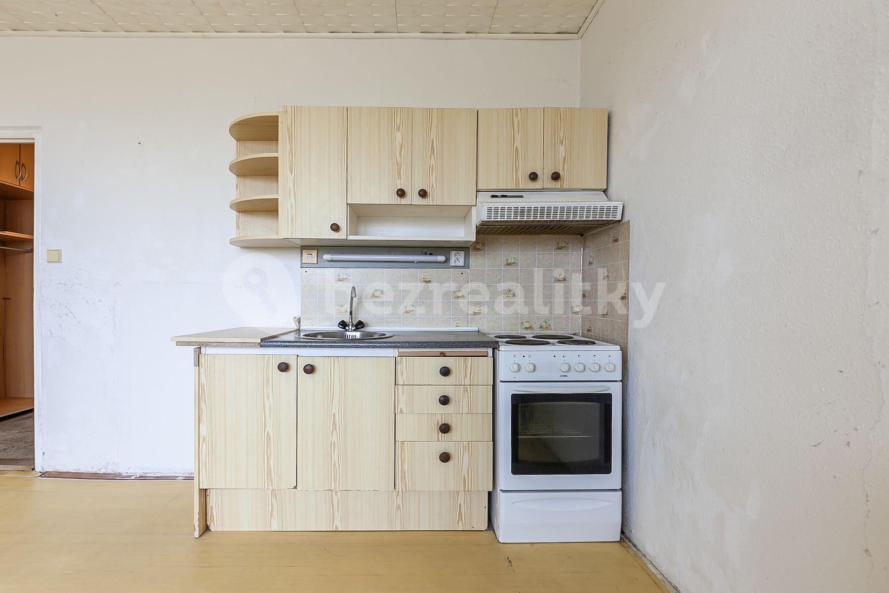 Studio flat for sale, 26 m², Imrychova, Prague, Prague