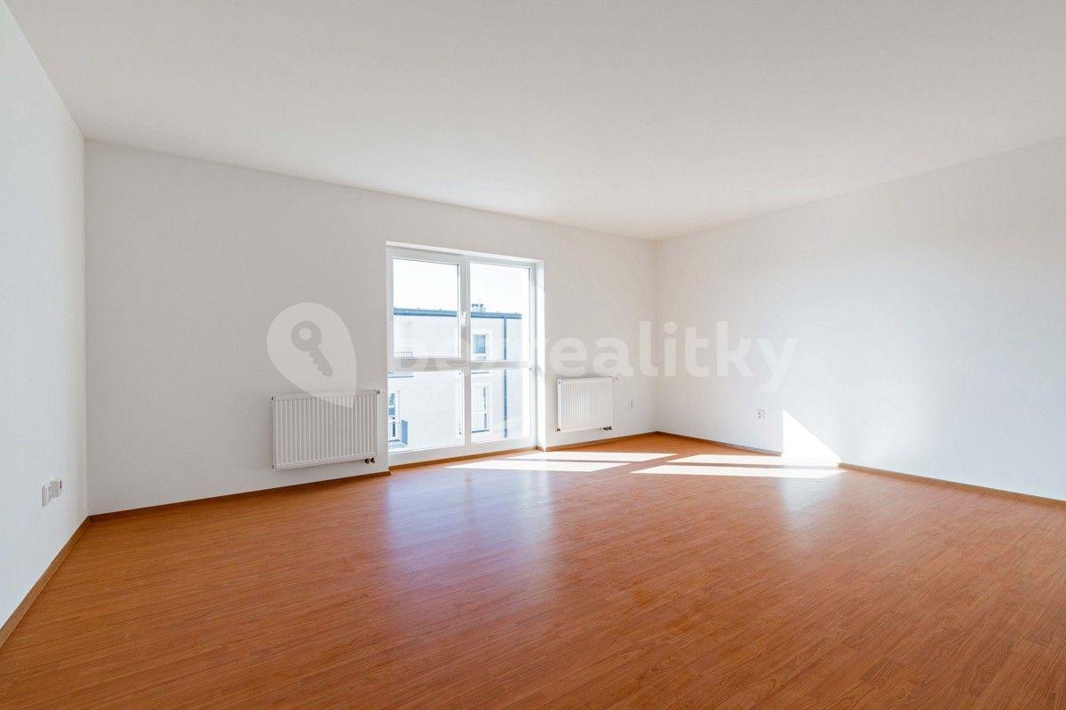 1 bedroom with open-plan kitchen flat to rent, 57 m², Cedrová, Jesenice, Středočeský Region