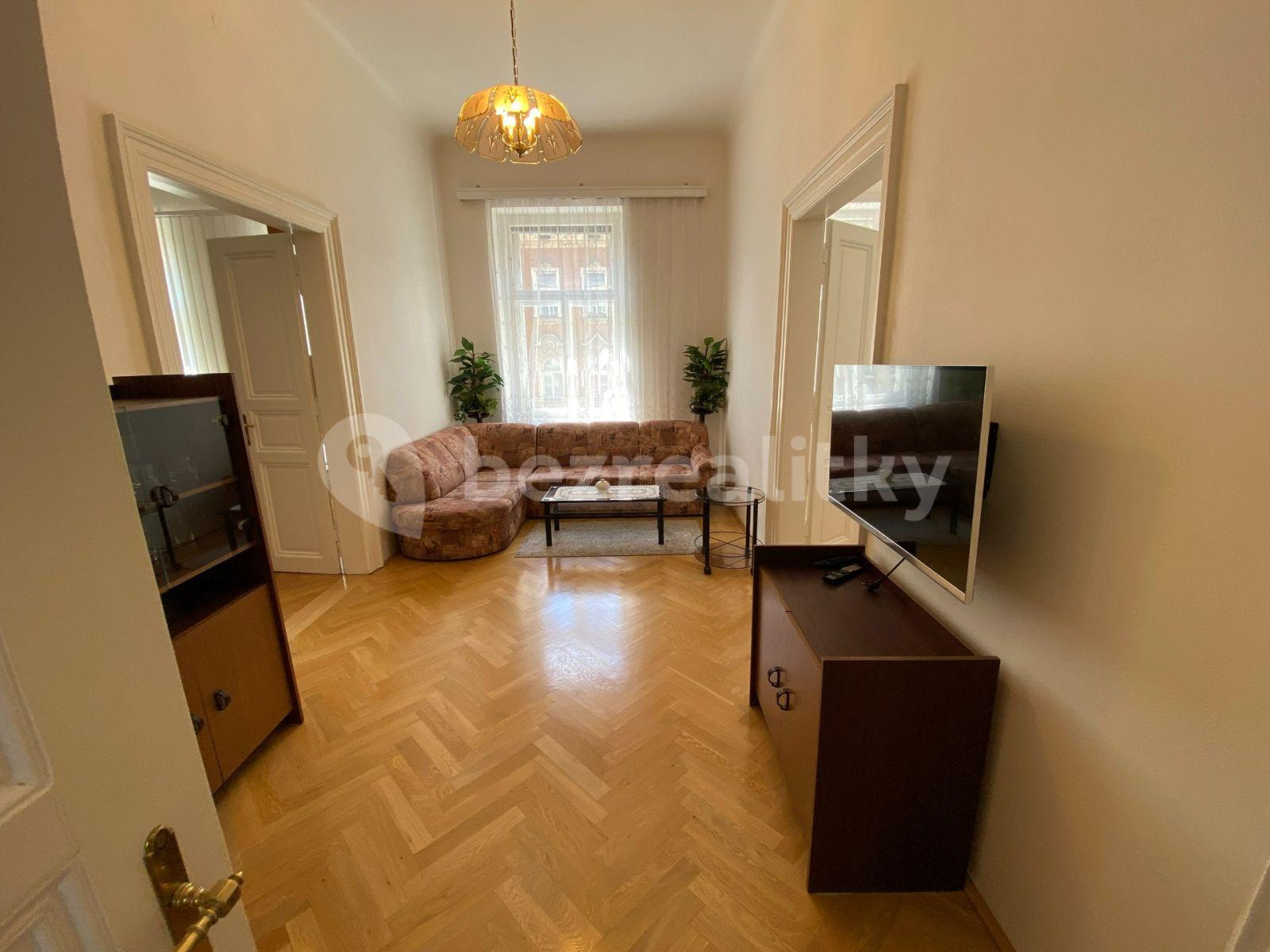 3 bedroom flat to rent, 120 m², Dukelských hrdinů, Prague, Prague